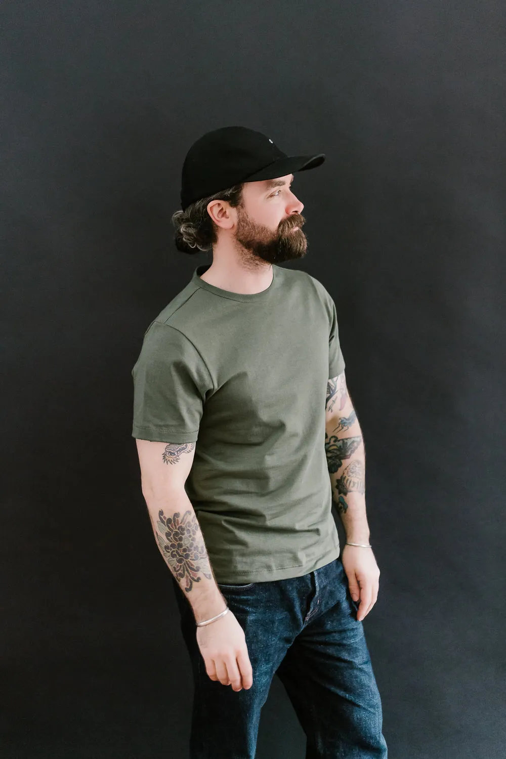 215.40 - 8.6oz Loopwheeled T-Shirt Classic Fit - Army