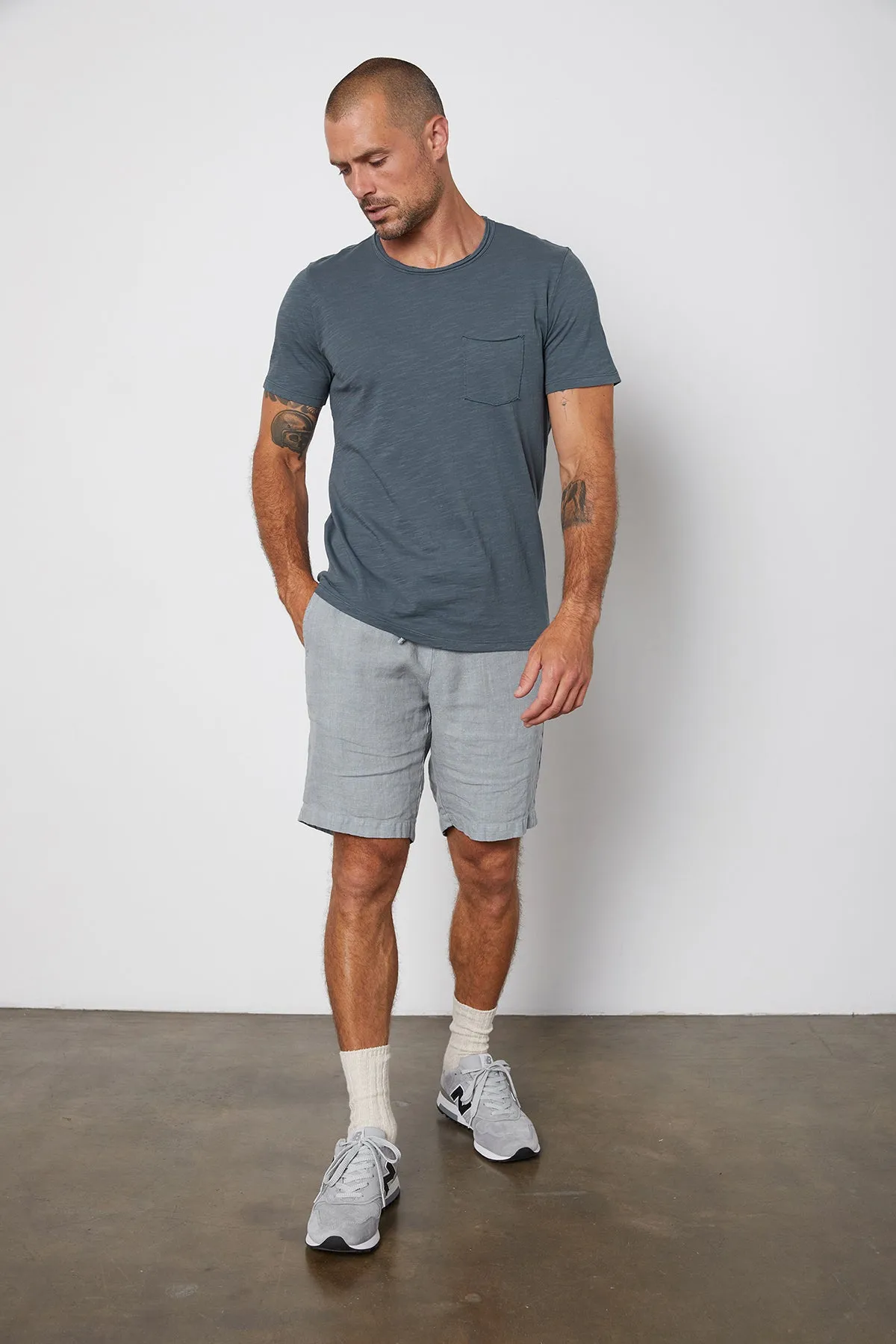 CHAD RAW EDGE COTTON SLUB POCKET TEE