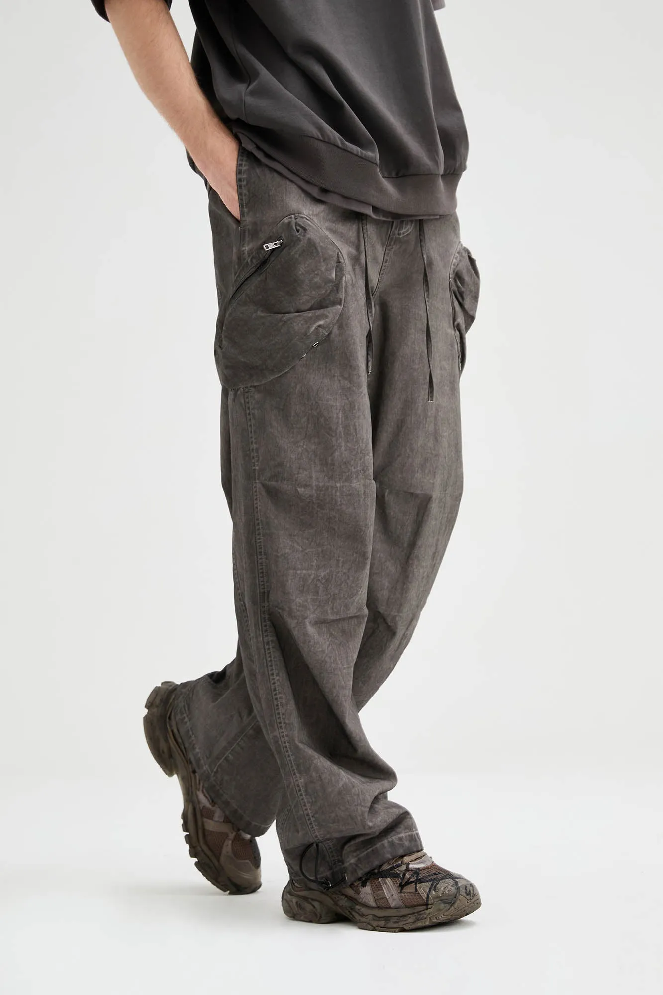 Multi-Pocket Crinkled Drawstring Cargo Pants