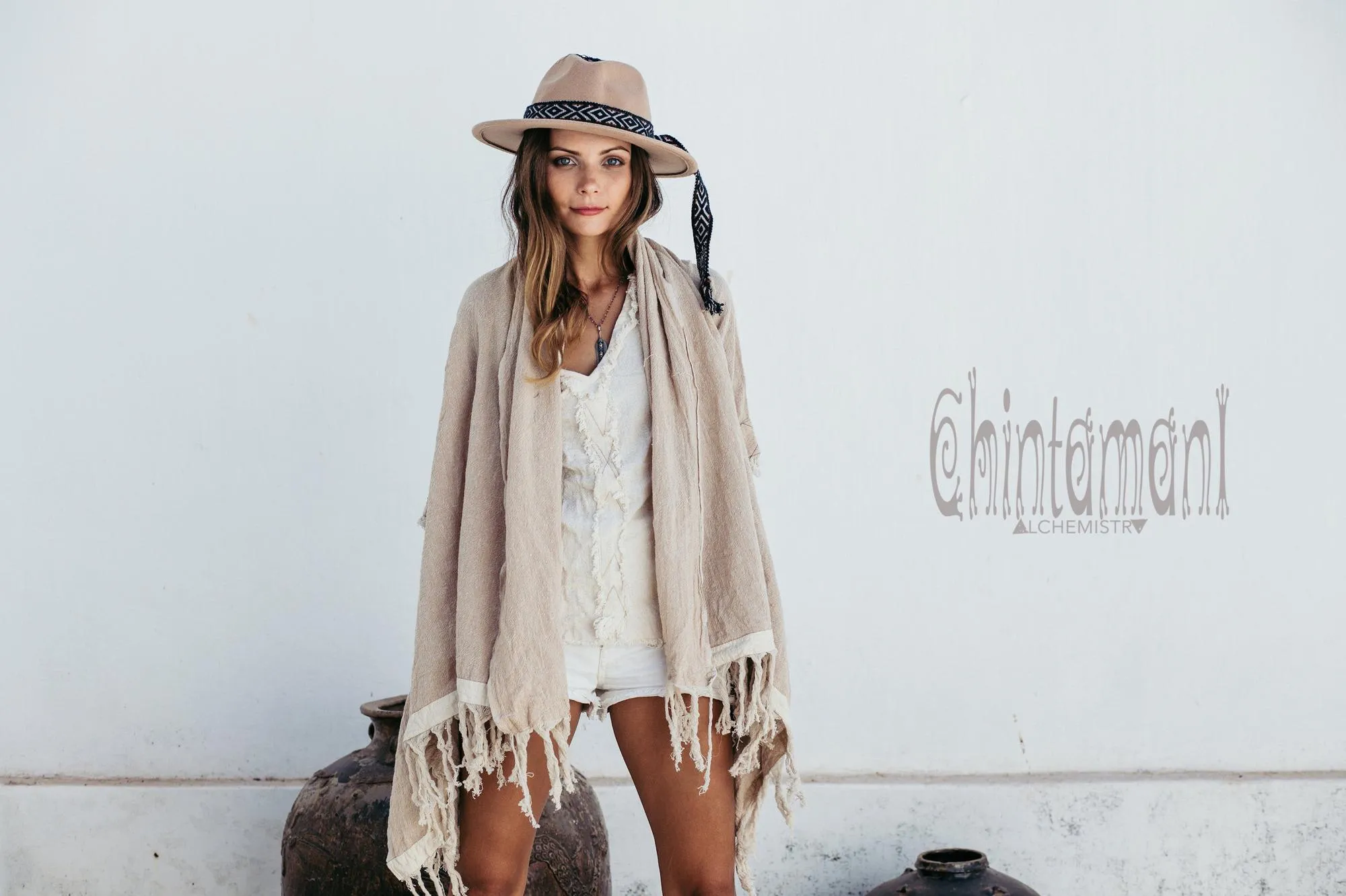 V-Neck Raw Cotton Bohemian Top for Women / Aroha Tino Off White