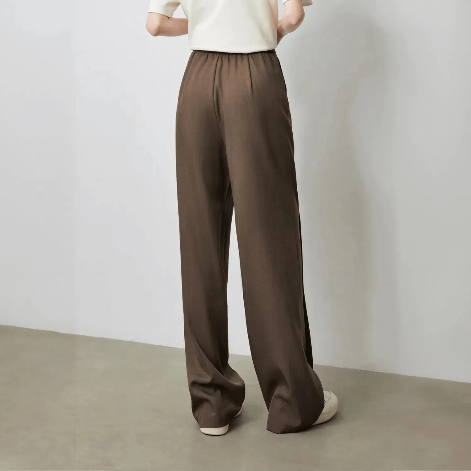 Vellure – Pleated front – Wide-leg pants