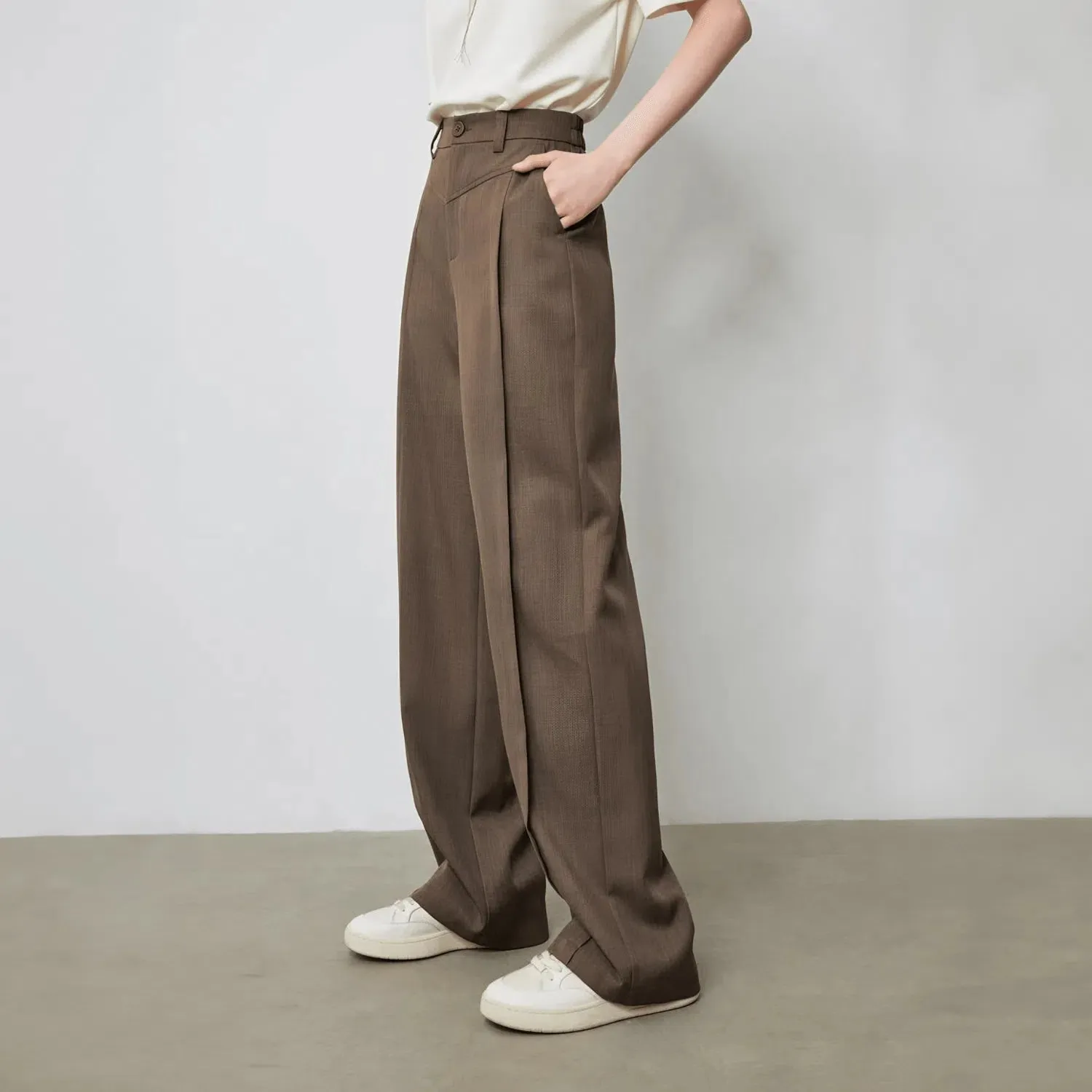 Vellure – Pleated front – Wide-leg pants