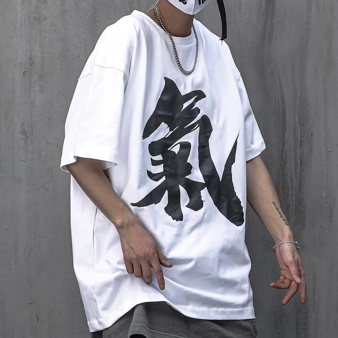 WLS Functional Chinese Printed Tee